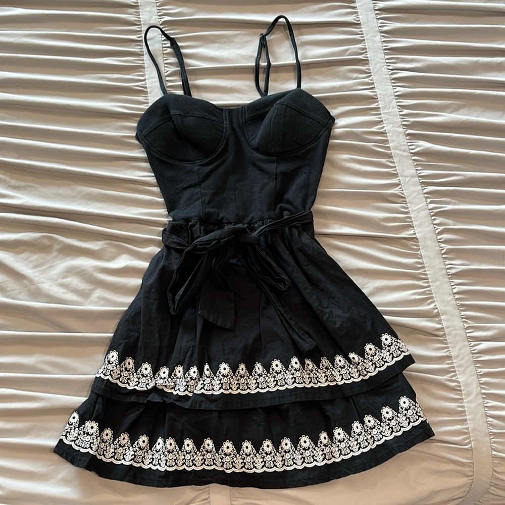 Black and White Floral Tiered Mini Dress